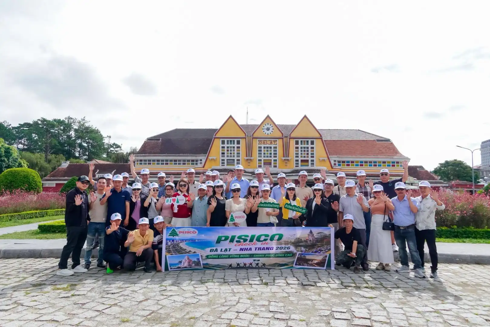 Người lao động PISICO được đi tham quan, du lịch